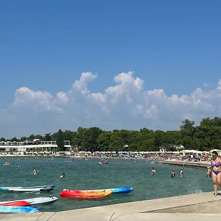 Apartments Zrakic Затон