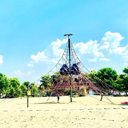 Apartments Zrakic Апартаменты Затон