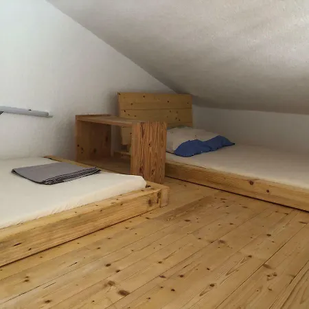 Апартаменты Apartments Zrakic