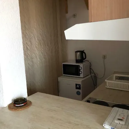 Апартаменты Apartments Zrakic Затон