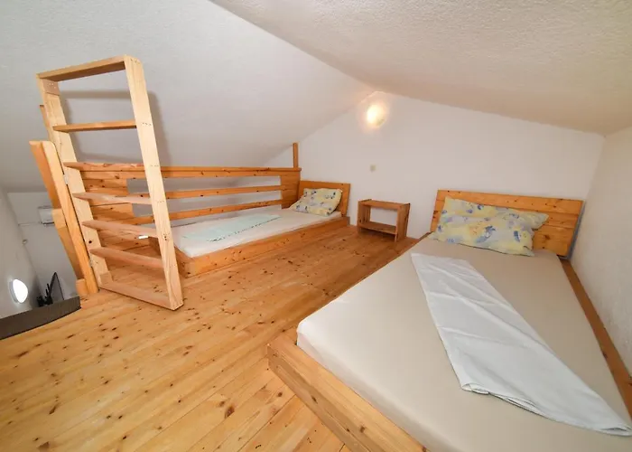Apartament Zrakic