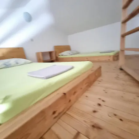 Apartments Zrakic Apartman