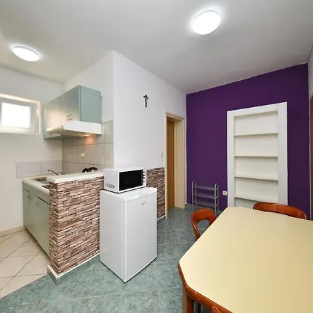 Apartments Zrakic Apartman