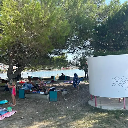 Apartments Zrakic